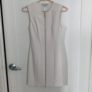 NWOT Elizabeth and James Dress